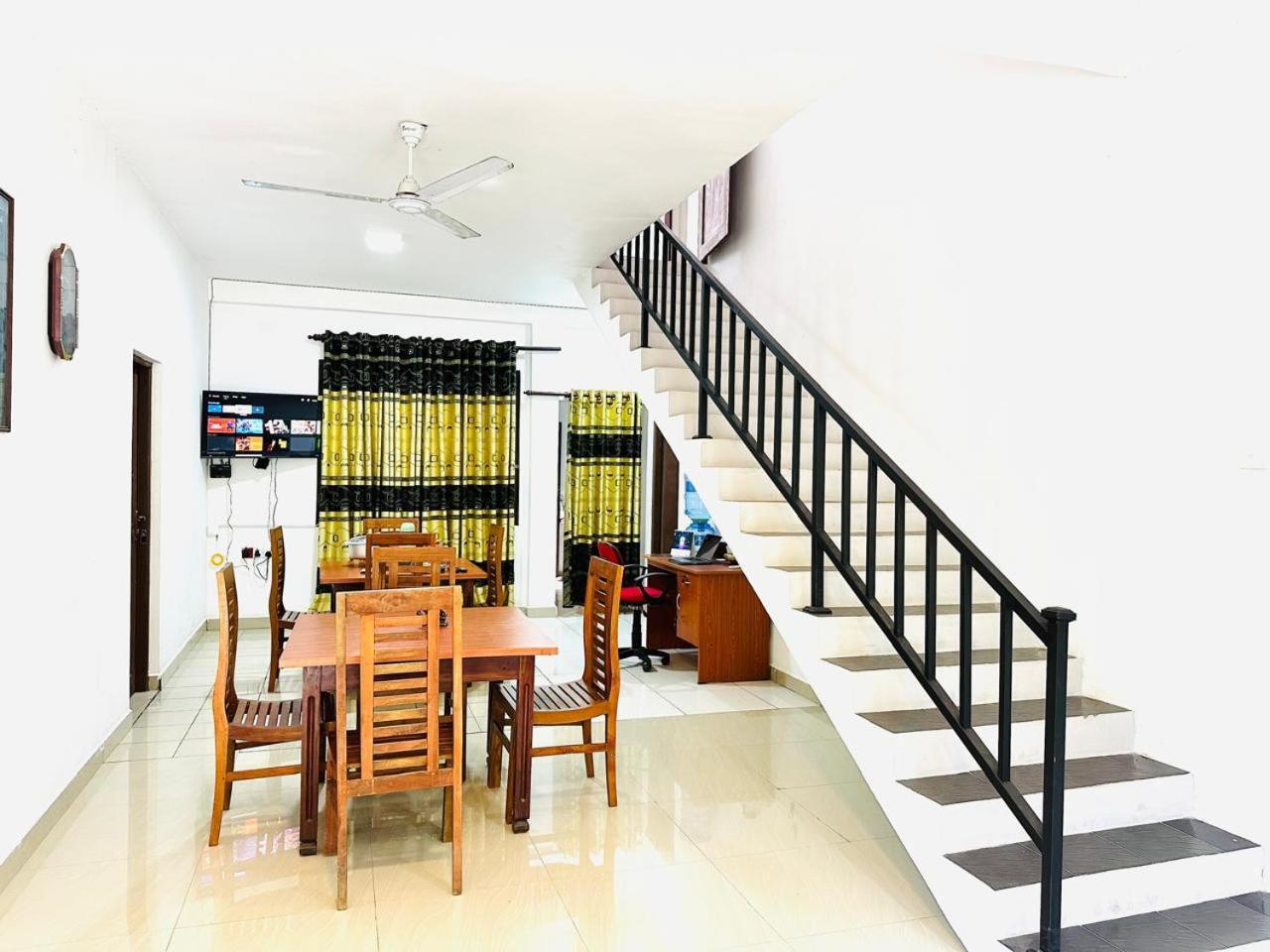 La Riya Ella - 05 Minutes To Ella Town Bed & Breakfast Ngoại thất bức ảnh
